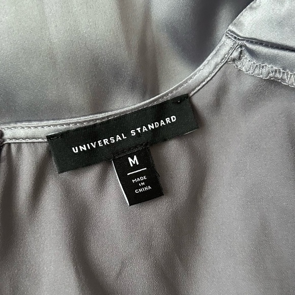 Universal Standard Cindy Satin V-Neck Midi Dress in Sedona Sage Sz 18-20 - Picture 10 of 10